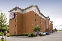 Premier Inn Castleford (Xscape, M62 J32) Отели в г. Торп Одлин