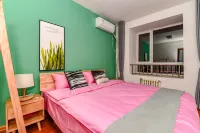 Magpie Homestay (Huochang Road)