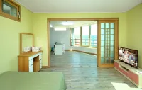 Daecheon Mud Gongju Pension