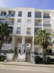 Lovely 1-Bed Apartment in Lac1 Tunis Hôtels à proximité de l'Aéroport international de Tunis-Carthage