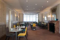 The Originals Boutique, Hôtel Normandie, Auxerre - servizio colazione