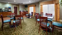 Best Western Plus Kalamazoo Suites - СПА