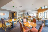 Swansea Waterfront Hotel a Castle