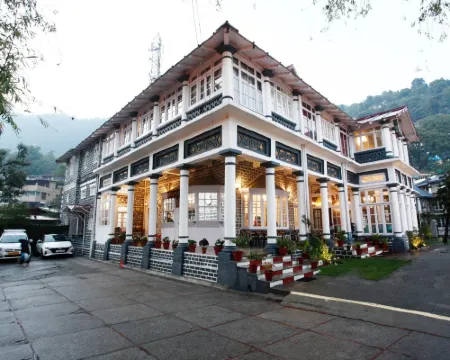 麗城皇宮酒店 奈尼塔爾酒店