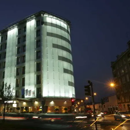 c-hotels Concorde Отели рядом с достопримечательностью «Жилой комплекс «Вертикальный лес»»