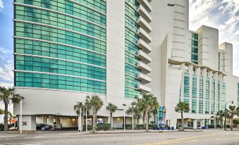 Myrtle Beach Condo w/ Balcony & Ocean Views!