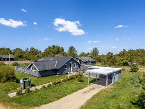 "Solvejk" - 800m from the Sea