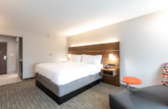 Holiday Inn Express & Sts Greenville S - Piedmont 파우더스빌 호텔