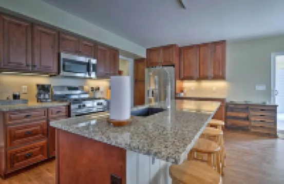 30 Mi to Crested Butte Dog-Friendly Home by River