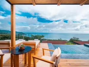Laloon Luxury Suites - Adults Only