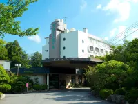 Green Hotel