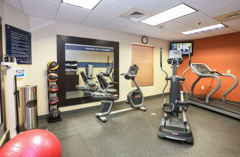 Hampton Inn Williamston photo 2
