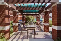 Hyatt House Plymouth Mtg PHL - parking