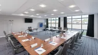Holiday Inn Express Leigh - Sports Village Hotels in Leigh
