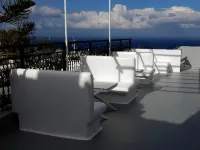 Tataki Family Hotel Fira