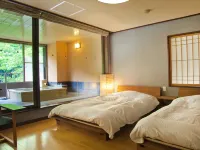 Yamanakaonsen Ohanami Kyubei Hotels in Kaga