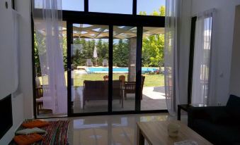 Sunny Sani Luxury Villas