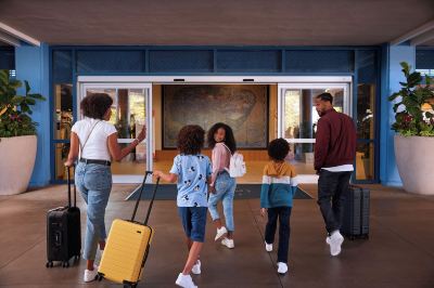 施設外観 ディズニーランド ホテル アナハイム ロサンゼルスの写真