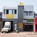 Hotel Madhur Hotel in zona Aeroporto Internazionale Sardar Vallabhbhai Patel