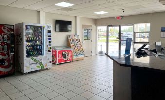 Motel 6 New Port Richey, FL