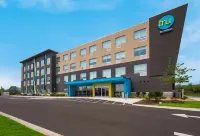 Tru by Hilton Novi Detroit Hotel a Commerce Charter Township