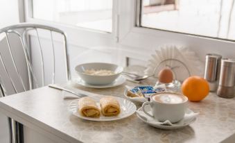 Hotel Square Vysotsky - Housity
