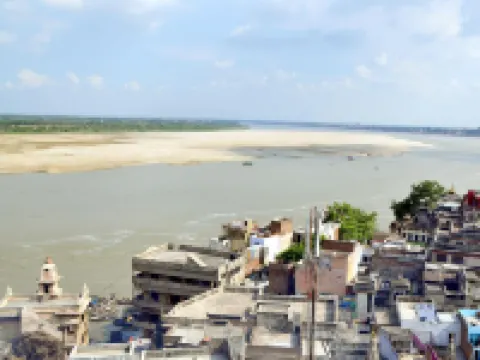 Shanti Guest House Hotels in Domari