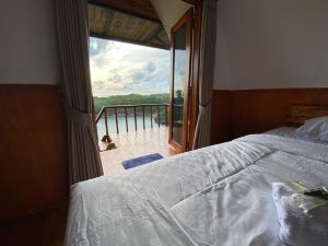 Baron Hill Resort Gunung Kidul Mitra RedDoorz