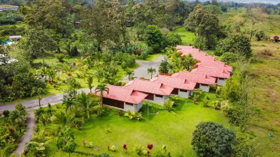 Arenal History Inn Hotels near Súper Cristian (Almacén de Mayoreo)