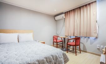 Gangneung Tower Motel