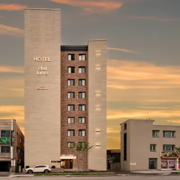 Wonju Hotel Deluna Hotels near Dangwan Park