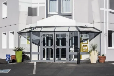 Hotel Inn Design Montluçon