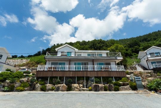 남해설레임펜션