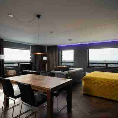 The Penthouse at the Hague Tower Rooms