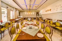 FabHotel Bee Town Hotel a Morod