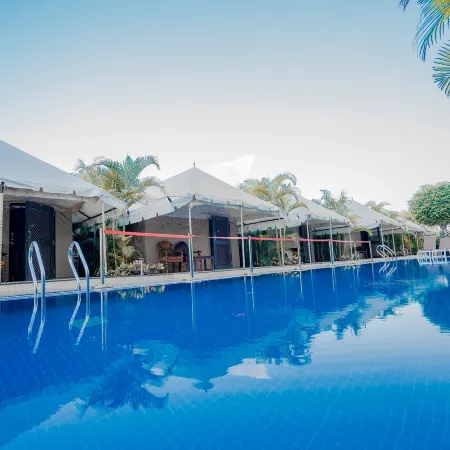 Pride Hotel & Convention Centre Indore