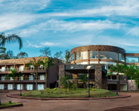 Falls Iguazú Hotel & Spa Hotels in Iguazu