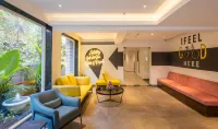 Artistry Suites - موقف سيارات