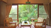 Yoshinoonsen Motoyu Hotels in Yoshino