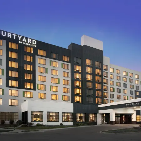 Courtyard Edina Bloomington