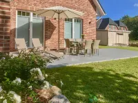 Kleine Flucht Hotels in Tating