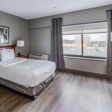 La Quinta Inn & Suites by Wyndham New Haven