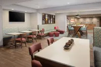 霍內爾歡朋飯店 - 停車場