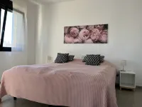 Luxury Three Bedroom Villa with Private Pool and Rooftop Solarium Hotels near BICHIS PARK
