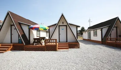 Cheonripo Eunhasoo Pension Hotels near Mallip'o-haesuyokchang