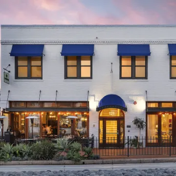 Riviera Beach House Hotels near Waterfront
