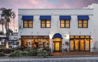 Riviera Beach House