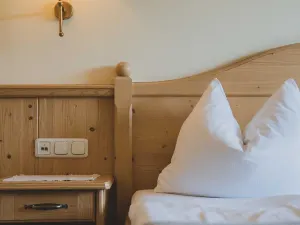 Bergrose Hideaway