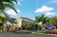Hampton Inn Ft. Lauderdale-Cypress Creek Hotel di Fort Lauderdale