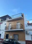 Family house near Seville
